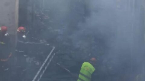 حريق ضخم بمدينة تازة يأتي على 50 محلا تجاريا ويخلف خسائر مادية كبيرة