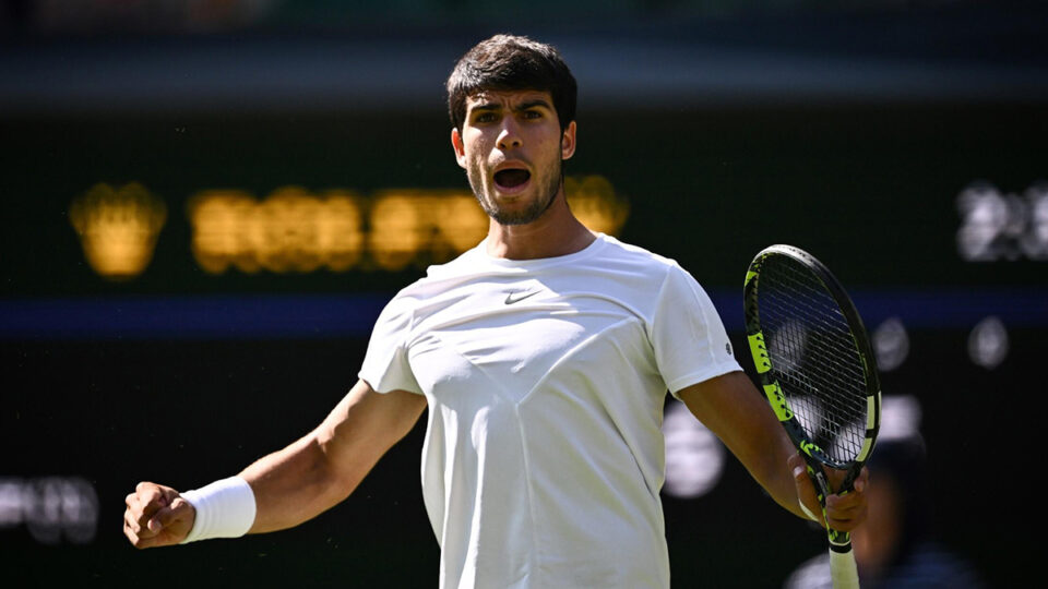 ألكاراس يستعيد صدارة التنس من سينر وسابالينكا أولى للعام الثاني