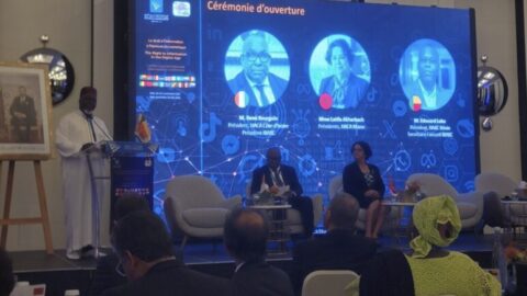 المؤتمر الدولي حول الحق في الخبر يدعو إلى التعبئة لمواجهة تزايد التضليل الإعلامي