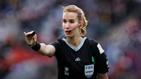 الحكمة الدولية بشرى كربوب تعلن اعتزالها بسبب “ممارسات أربكت المسير”