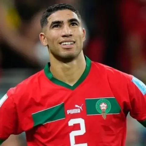 تقرير: حكيمي يتربع على عرش المدافعين عالميا في تصنيف عام 2026