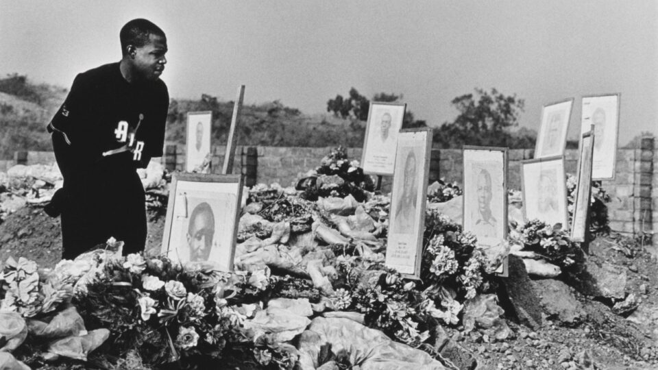 فاجعة طائرة منتخب زامبيا 1993.. حكاية المنتخب الذي عاد من الموت