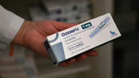 منظمة الصحة توصي بأدوية “جي إل بي-1” لمكافحة السمنة