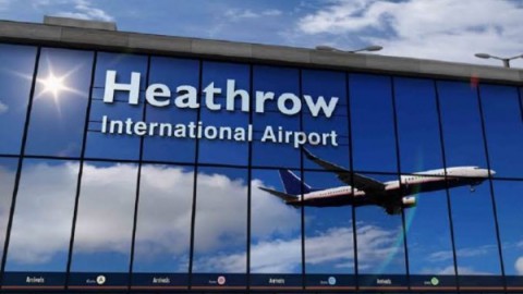 إصابات بعد اعتداء برذاذ الفلفل في مرأب مطار بلندن