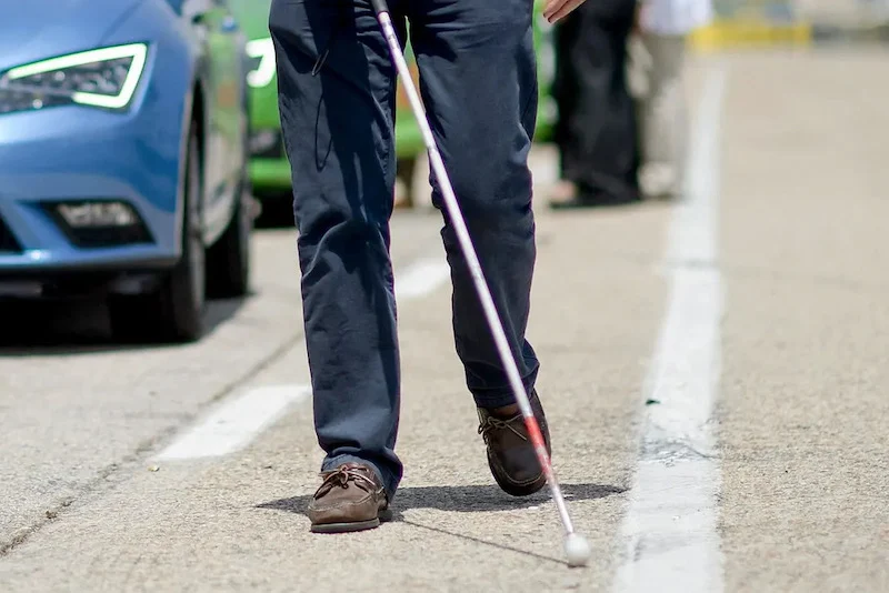 المكفوفون وضعاف البصر يستعدّون للاحتجاج بسبب استمرار “تدهور” أوضاعهم