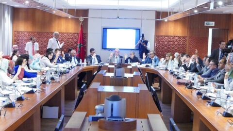 لجنة التعليم بمجلس المستشارين تصادق على مشروع قانون “مجلس الصحافة”