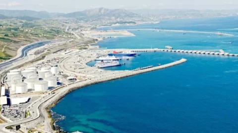 المغرب يستعد لتشغيل ميناء “الناظور غرب المتوسط” مع نهاية 2026