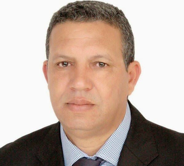 الباحث الحسن اللحية يرقد بالعناية المركزة والمستشفى يطالبه بشيك ضمانة