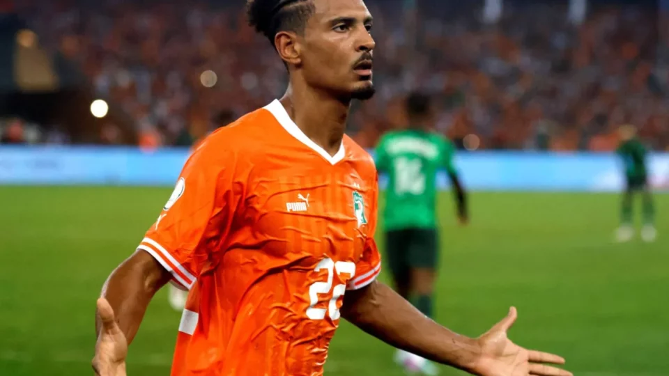 الإصابة تبعد المهاجم الإيفواري سيباستيان هالر عن كأس الأمم الافريقية