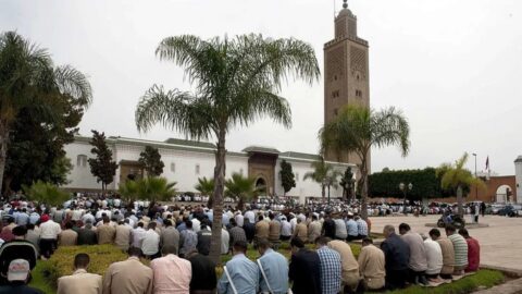 خطبة الجمعة تثير جدلا واسعا خوفا من “علمنة المجال العام باسم الدين”