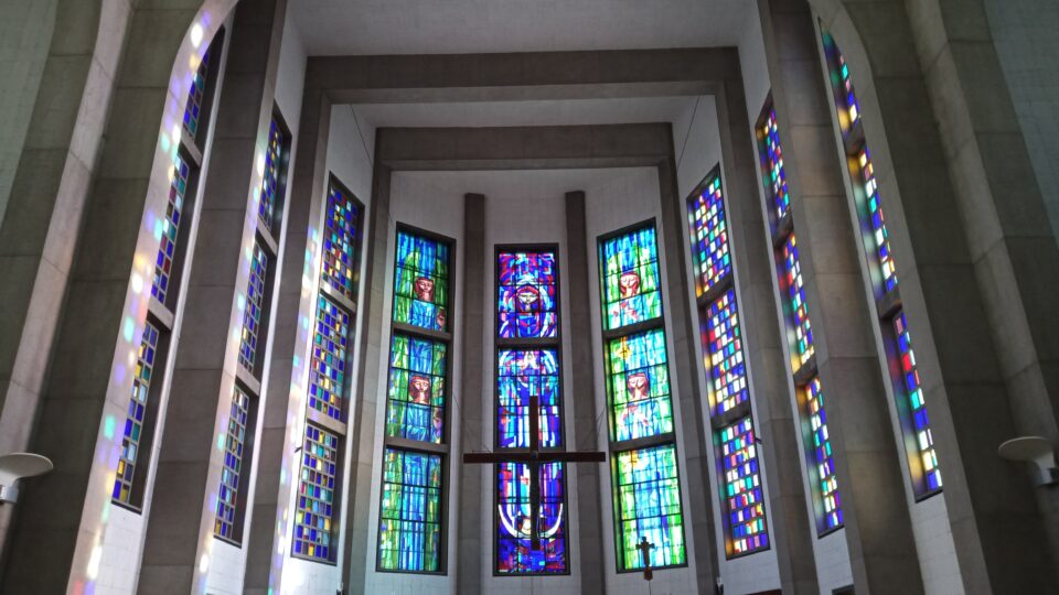 عازف الأرغن الإسباني ميغيل برنال ريول يحيي حفلا بكاتدرائية طنجة