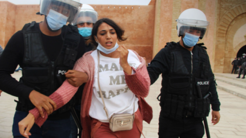 إدانة واسعة لاعتقال الأستاذة نزهة مجدي ومطالب بالإفراج الفوري عنها