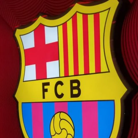 برشلونة يعلن انسحابه من مشروع “دوري السوبر الأوربي” لكرة القدم