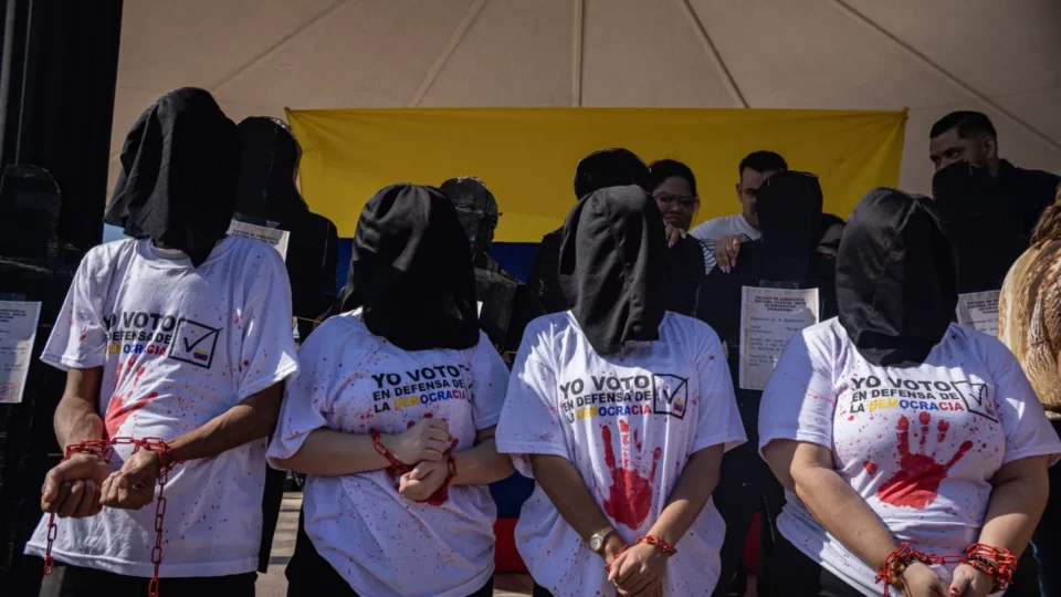 الإفراج عن 80 سجينا سياسيا على الأقل في فنزويلا