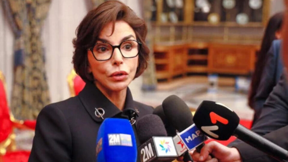 وزيرة الثقافة الفرنسية تعلن أنها ستغادر منصبها قبل الانتخابات البلدية