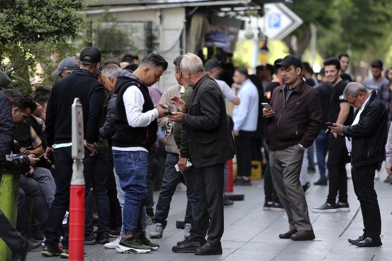 إيران تشهد انقطاعا للإنترنت على مستوى كل البلاد