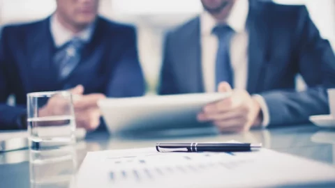 البنك الدولي: تقدم تشريعي بالمغرب يقابله ضعف في الكفاءة التشغيلية