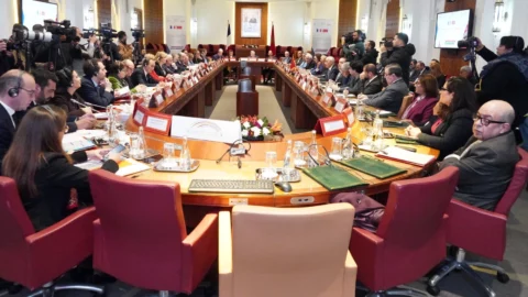 المغرب وفرنسا يناقشان الآفاق الجديدة للتعاون الثنائي