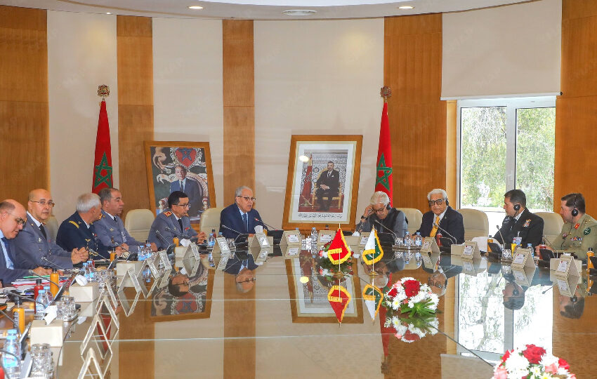 لوديي يستقبل وزير الدفاع الفيدرالي بجمهورية باكستان لتعزيز التعاون الثنائي في مجال الدفاع