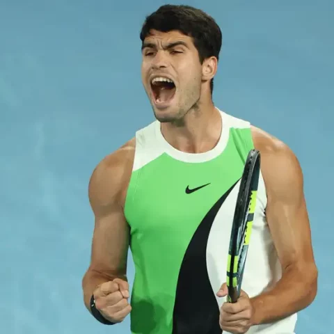 ألكاراز يتوج ببطولة أستراليا المفتوحة للتنس لأول مرة في تاريخه