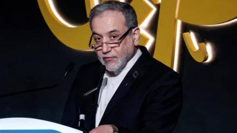 عراقجي يستعد للجولة الثانية من المباحثات مع الولايات المتحدة