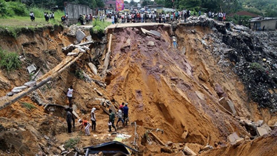 كينشاسا.. مخاوف من مقتل 200 شخص بموقع تعدين