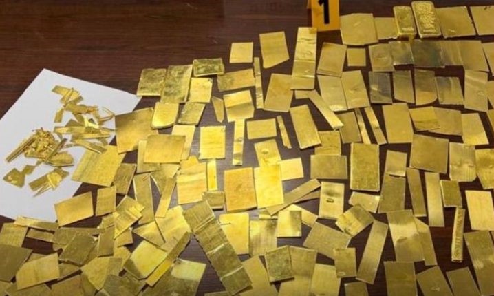 إحباط محاولة تهريب أزيد من 13 كيلوغرام من سبائك الذهب بميناء الناظور