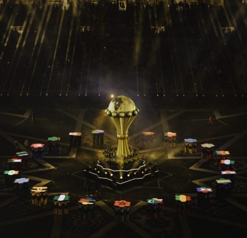 أسئلة كرة القدم الإفريقية بين “التحديث” وطمس الهوية.. من كأس إفريقيا كل أربع سنوات إلى شروط المغرب لاستضافة 2028