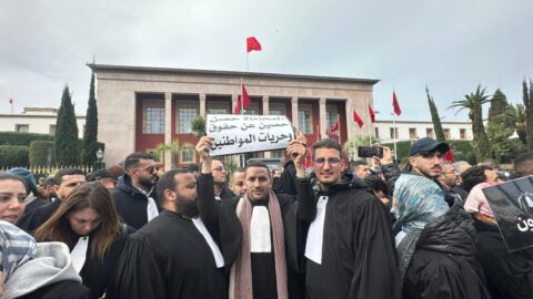 نقيب سابق محذرًا المحامين البرلمانيين: اصطفوا مع مهنتكم الولاية التشريعية مؤقتة