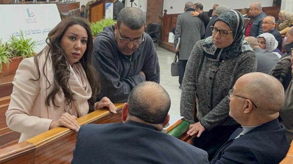 المعارضة بالدارالبيضاء تنتقد الإقصاء وتحذر من الصفقات على المقاس في ملف النظافة