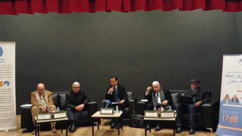 مثقفون ومسؤولون سابقون يناقشون تراجع الدور الاستباقي للثقافة في مواكبة تحولات المجتمع