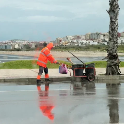 مديرية الأرصاد: اضطرابات جوية متواصلة قبل تحسن تدريجي ابتداء من الأربعاء