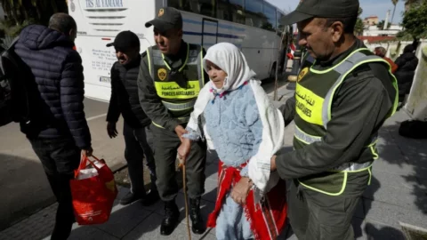 السلطات تدعو كافة سكان مدينة القصر الكبير للعودة إلى منازلهم