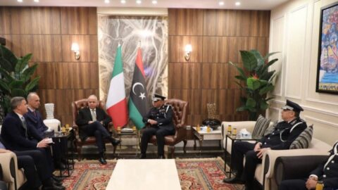 وزير الداخلية الإيطالي يبحث في طرابلس سبل تعزيز مكافحة الهجرة غير النظامية