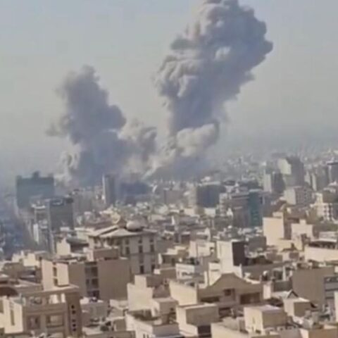 الهجوم الأمريكي الإسرائيلي على إيران.. خبراء يقاربون انعكاسات الحرب على المنطقة