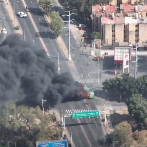 أعمال عنف في “خاليسكو” تؤجل مباريات بالدوري المكسيكي وتربك الأنشطة الرياضية