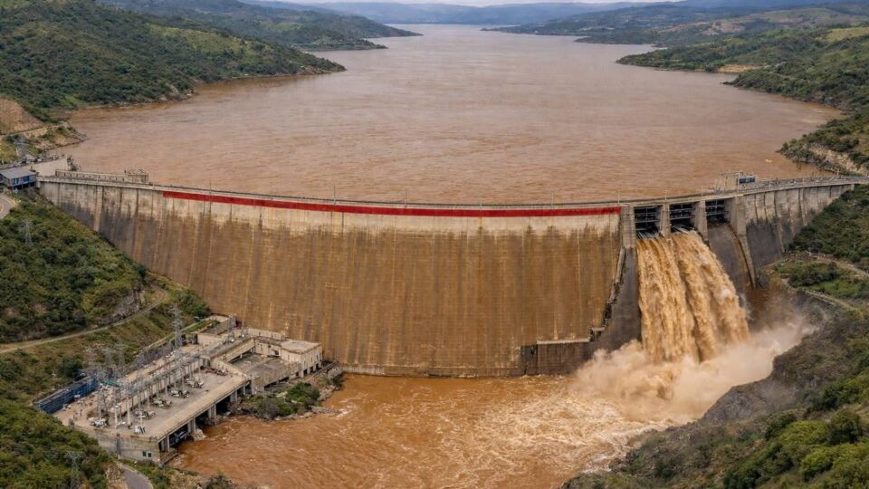 توحل السدود.. خبير يكشف حجم المعضلة ويحذر من ضياع ملايين الأمتار المكعبة