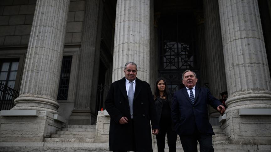 “فضيحة دولة”.. مسؤول فرنسي أمام القضاء بسبب تهريب أطنان من الحشيش المغربي