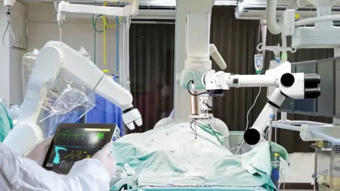 سؤال برلماني يبرز “اختلالات” صفقات الروبوتات الجراحية في المستشفى الجامعي بالرباط