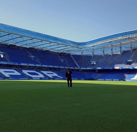 لاكورونيا الإسبانية تنسحب من سباق استضافة مونديال 2030