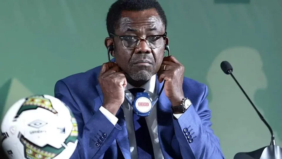 فيرون موسينغو أومبا.. الحاكم الفعلي لـ”الكاف”