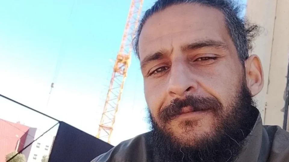 بعد احتجاجه أمام الباشوية.. توقيف محمد الوسكاري وحقوقي: القمع يطال المطالبين بحق الشغل