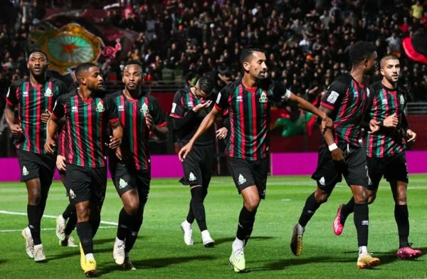 أبطال إفريقيا.. الجيش الملكي يحسم القمة أمام بيراميدز ويبلغ نصف النهائي