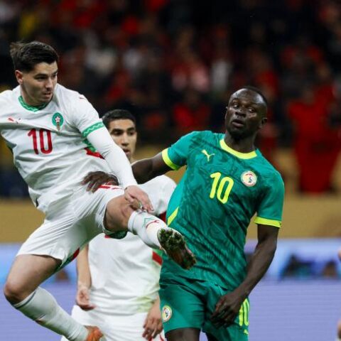 بعد قرار “الكاف”.. تفوق مغربي في معركة السردية الرقمية أمام السنغال