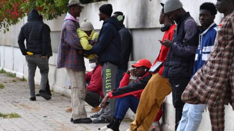 مواجهات بين مهاجرين تنتهي بوفاة شخص قرب محطة “اولاد زيان” بالبيضاء والأمن يباشر التحقيقات