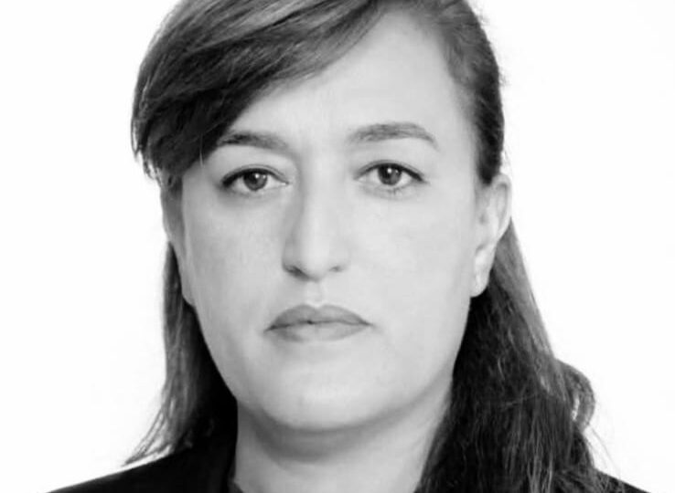 نزهة أباكريم.. رحيل “تِيثرِيت” التي أضاءت عتمة السياسة بأنوار التربية والشعر