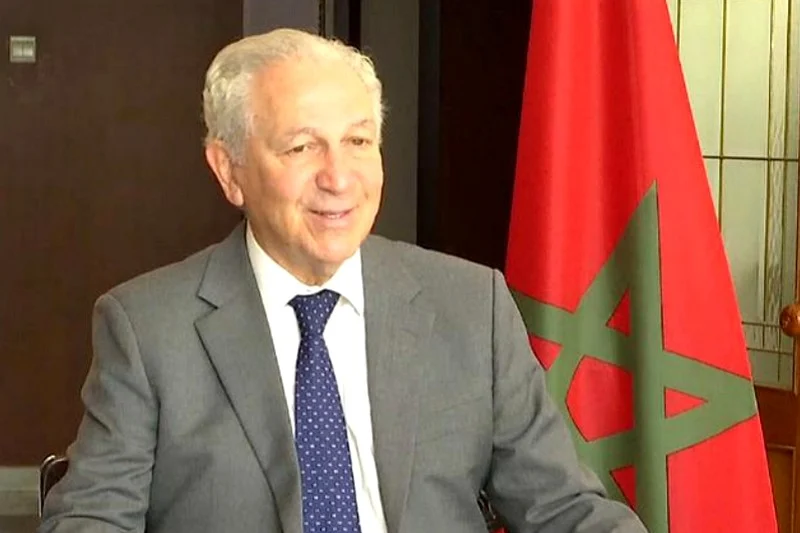 وفاة الدبلوماسي و السفير المغربي السابق عزيز مكوار