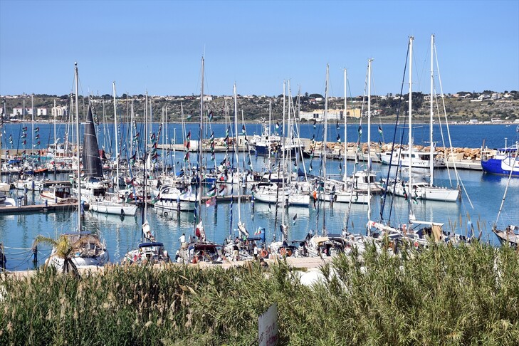 أسطول الصمود العالمي يستعد للانطلاق من إيطاليا لكسر الحصار عن غزة