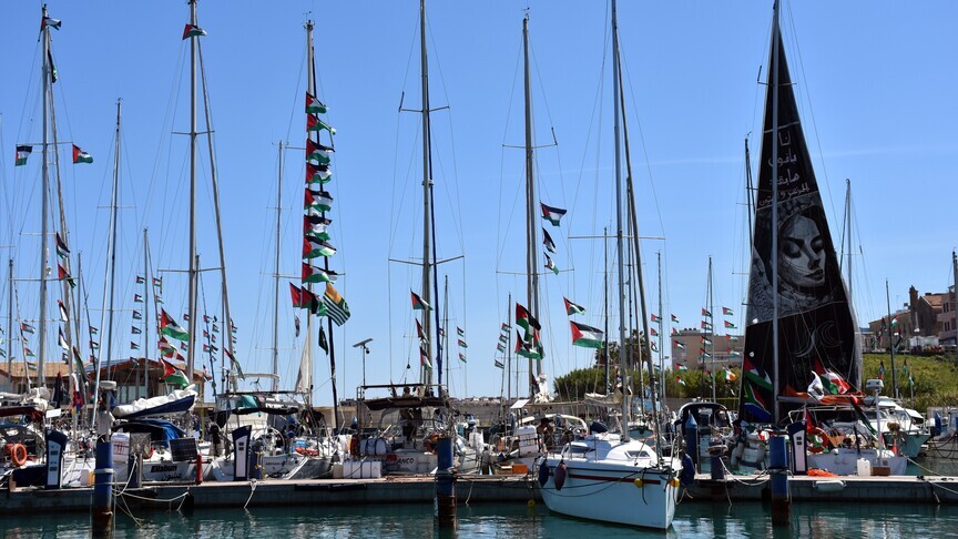 أسطول الصمود العالمي ينطلق من إيطاليا لكسر حصار غزة