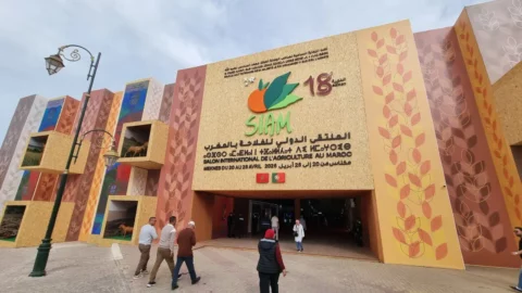 معرض الفلاحة في مكناس.. “احتفاء” بشبح العطش والغلاء وذكرى الحرمان من الأضاحي